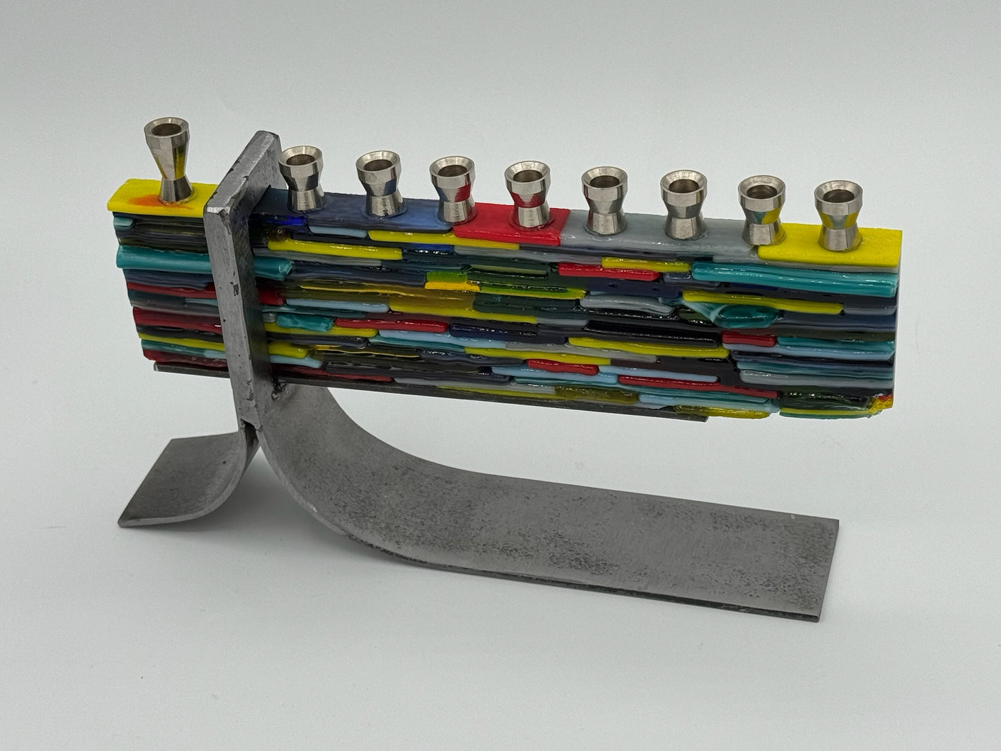 Cantilevered menorah