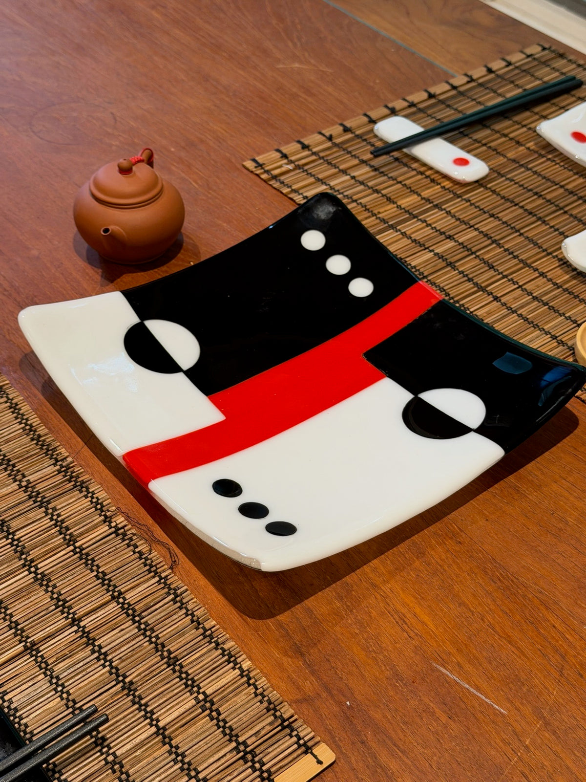 Red Dot Eclipse Serving Platter