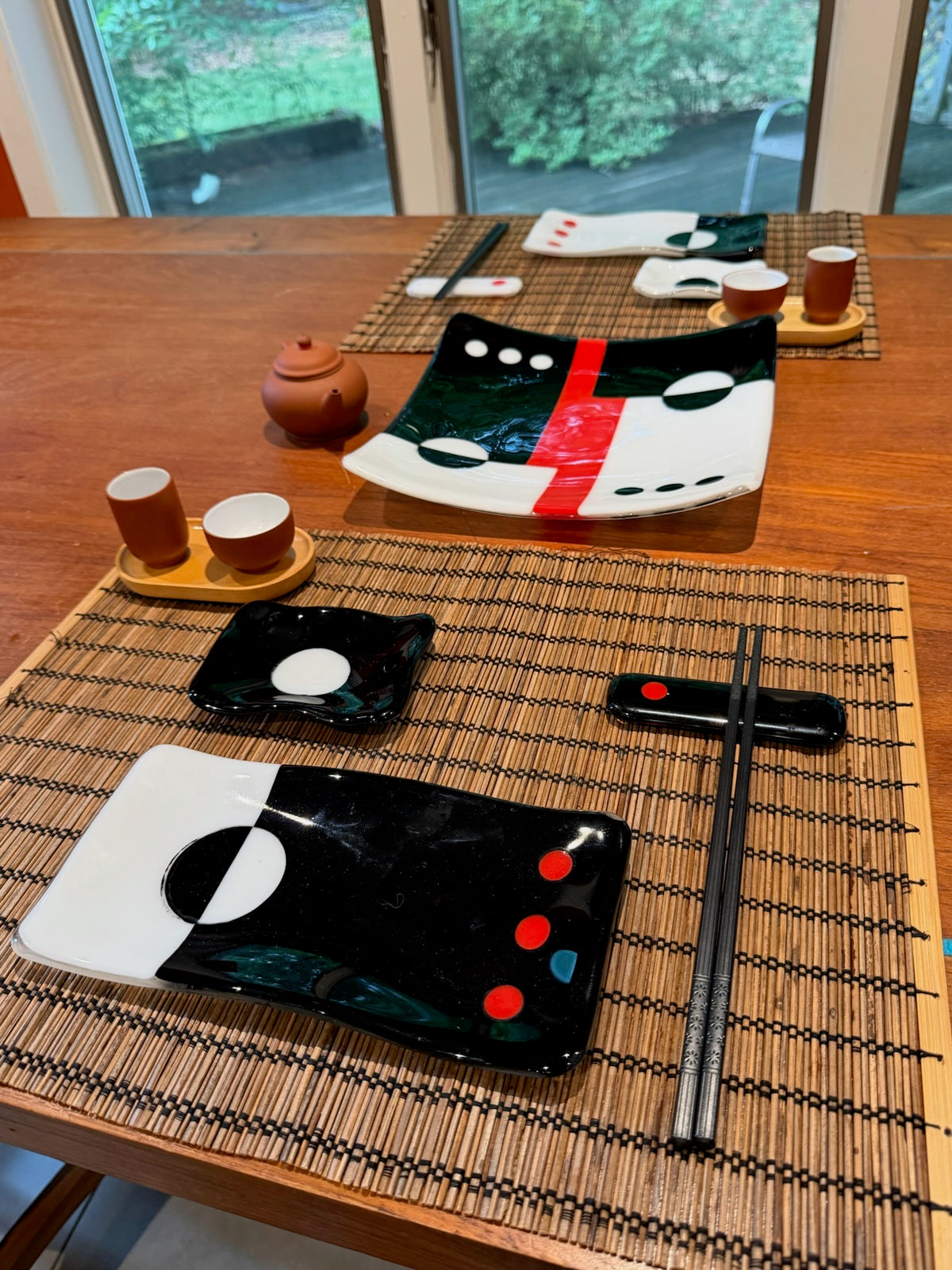 Red Dot Eclipse Serving Platter