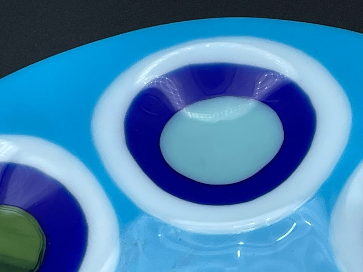 Modern Sedar Plate in Blue